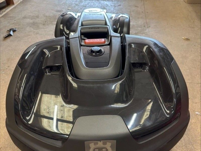 HUSQVARNA - AUTOMOWER 435X ROBOTIC - Image 3