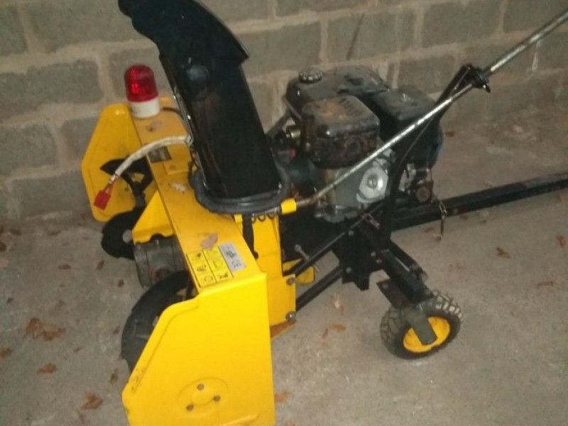 Snow blower - not known - Image 1
